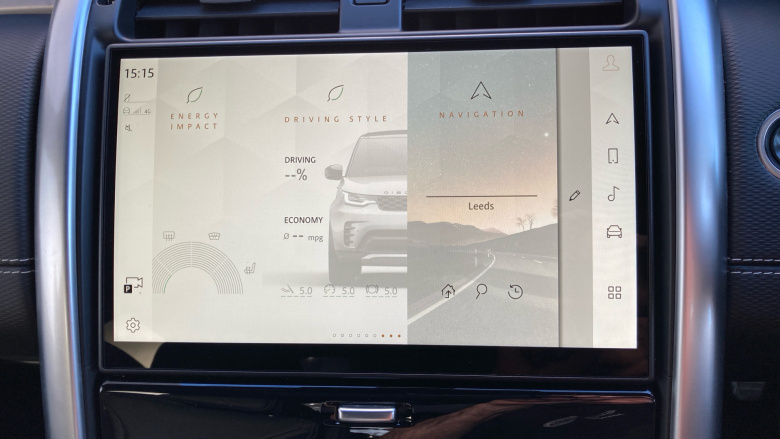 Land Rover Discovery 3.0 D300 Dynamic SE 5dr Auto Diesel Station Wagon